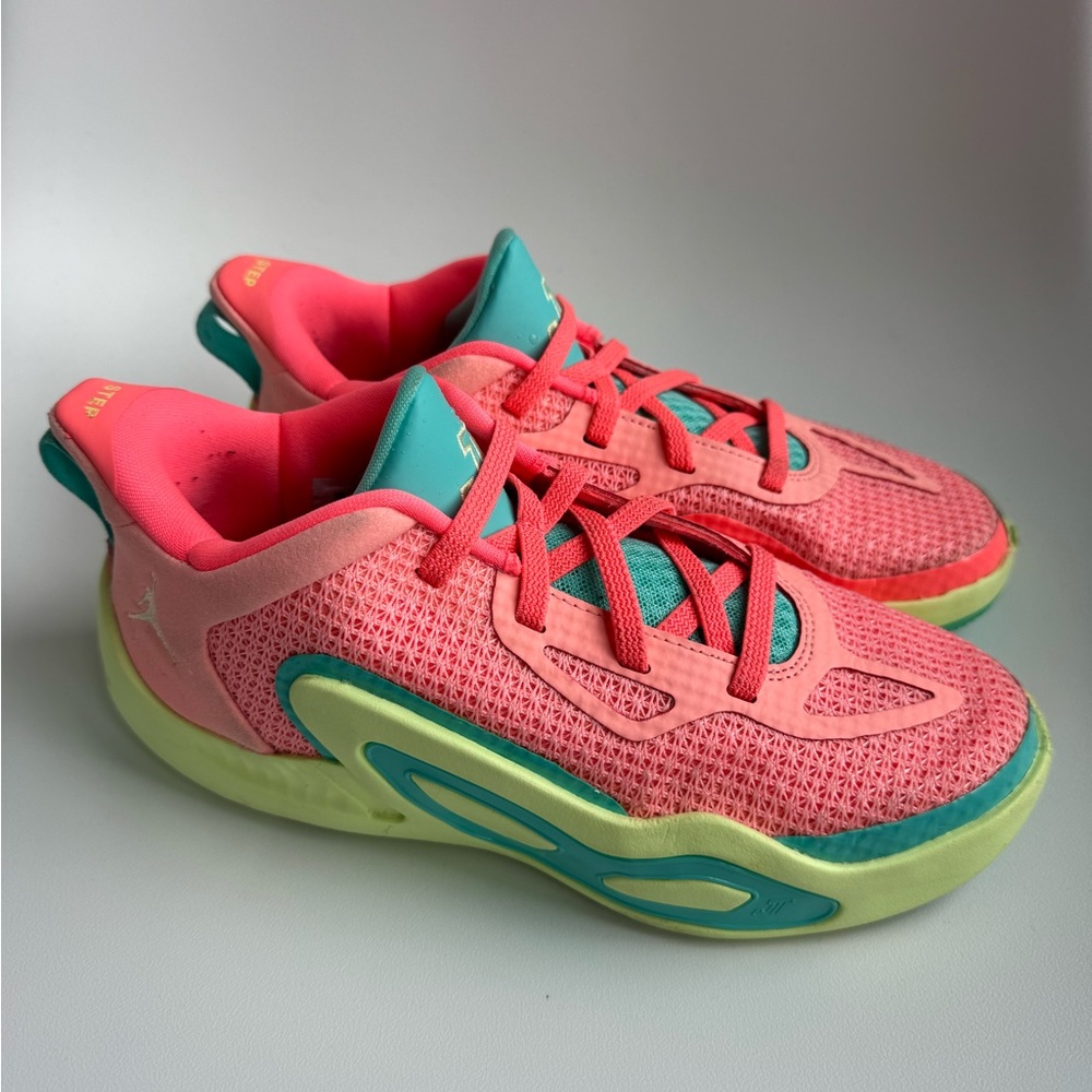 Air Jordan Tatum 1 'Pink Lemonade' youth size 3